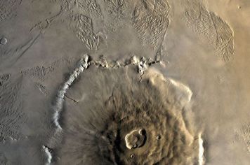 Superfície de Marte é totalmente fotografada por sonda chinesa